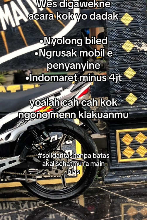 Aku yo sek cah cb sing numpak fizr tapi sdm ku ra serendah kui#cbnganjuk #acaracbnganjuk #cbindonesia #bebek2tak #fizr #ninjass #fyp #xybca #viraltiktok 