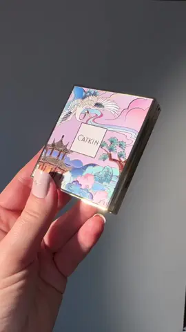 CATKIN 2 In 1 Highlighter & Cheek Blush 🌺 This is the perfect blush and highlighter combo – two in one. The silky texture and super delicate glow are what I absolutely love. The pigment layers easily, from sheer to more intense shades.  • My shade is C09 Midnight. ⛩️ Additionally, the packaging of @CATKIN Blush looks luxurious, with nods to Asian motifs where the product is made, making it a beautiful addition to any vanity or makeup bag.  ————————————- #PR #catkin #catkincosmetics #blush #makeup #ugc #ugccreator #contentcreator #mauveblush #blushwedding #beautymusthaves #makeupmusthaves