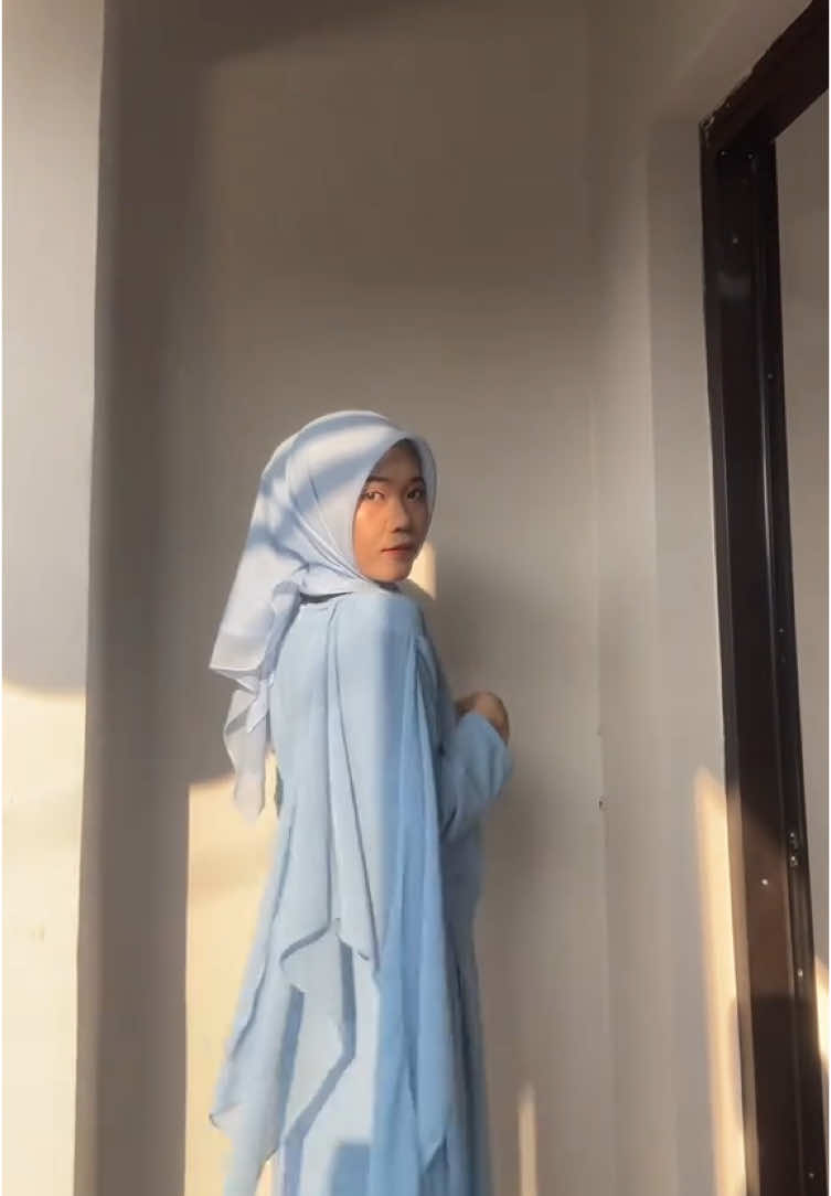 Cakep ya dressnya 😍  #dress #dressmalay #dresslamaran #dresskondangan 