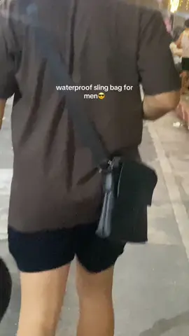 ganda ng quality netong sling bag, waterproof pa😩😎 solid🫣 #volunteer #volunteerbag #volunteerslingbag #slingbagformen #bagformen #menscrossbodybag #mensbag 