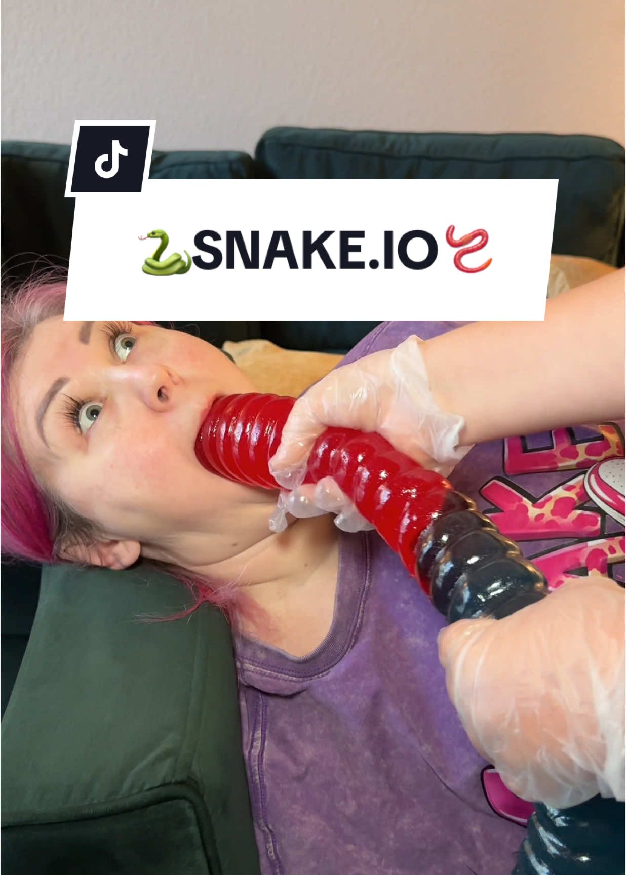 I am so hooked 😝Download Snake.io NOW‼️ #snakeio #nintendoswitchgames 