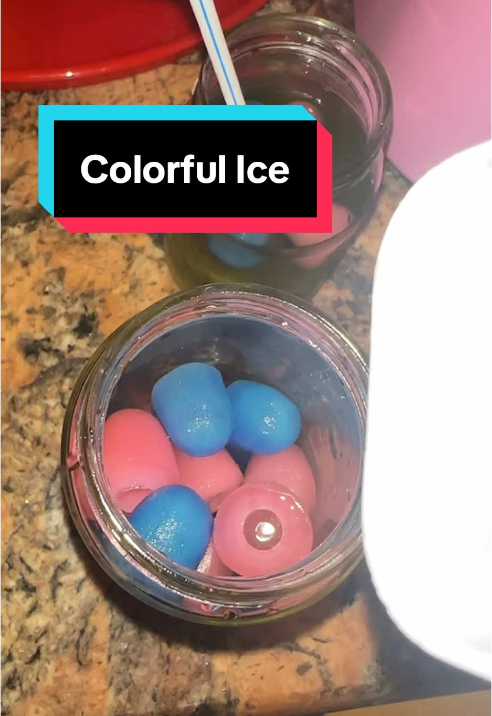 Colorful ice came from this machine!!! #icemaker #icemakermachine #giftideas 