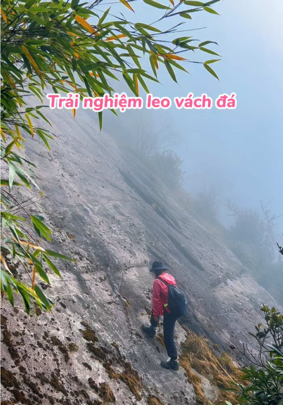 Thử thách bản thân một chút #trekking #leonui #metrekker  