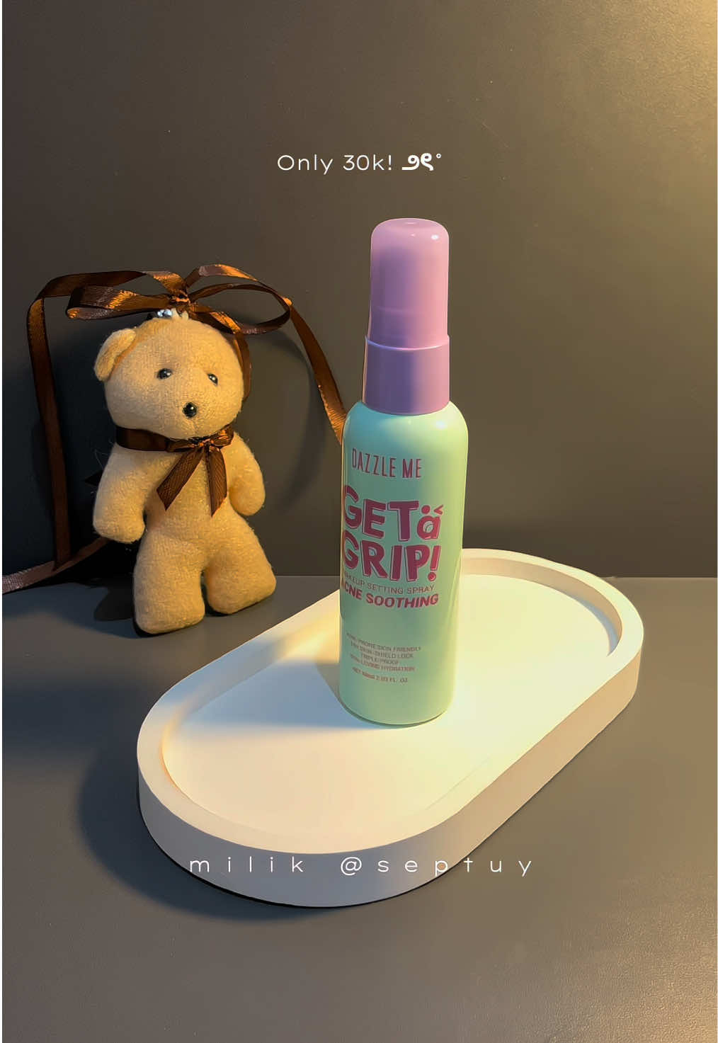 setting spray acne-prone skin friendly & 24H locking makeup🤩🤍 #settingspraydazzleme #acnesettingspray #settingspray #BeautyTok #gayaditiktok #reviewjujur 