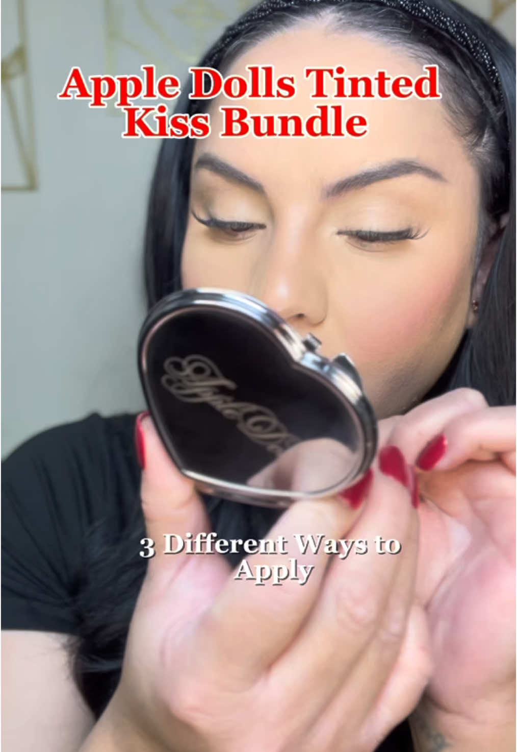 #appledollbeauty #holidaymakeup #tutorial #makeuphacks #tiktoktutorial #liptutorial #tintedkiss  @appledoll 