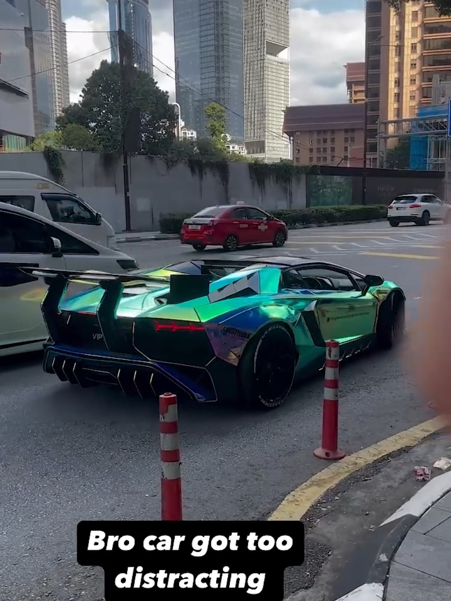 Eyes on the road... 💀🫠 When Syamsul Yusof's Liberty Walk Lambo is too distracting on the road 😂😂😂 Credit IG: @_mlcs55 #libertywalk #lamborghini #aventador #supercar #cartiktok #fyp #carlifestyle #carfails #carspotting #carcrash 