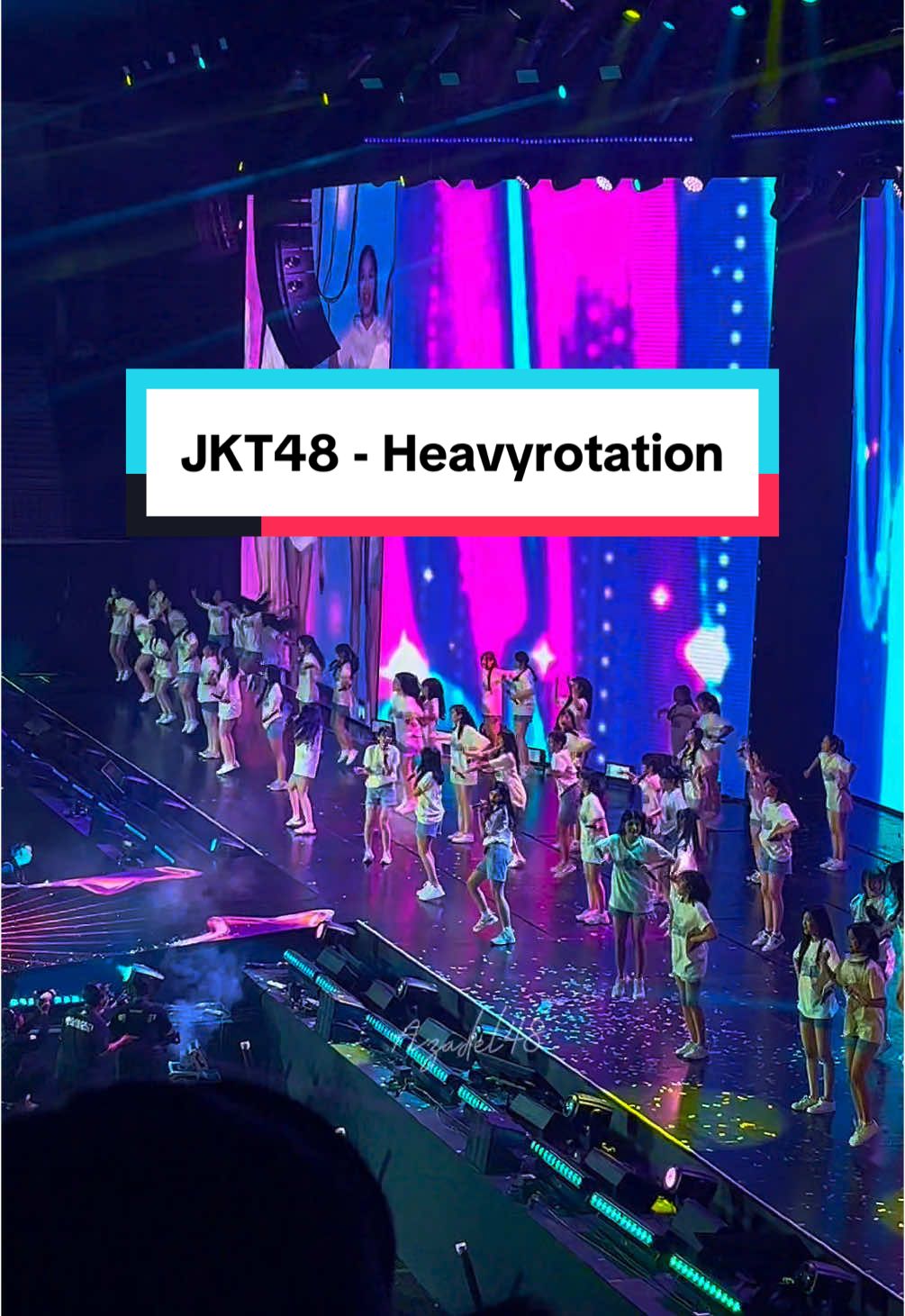 oi oi oi 10k fans 🔥 #jkt48 #jkt4813thanniversaryconcert 