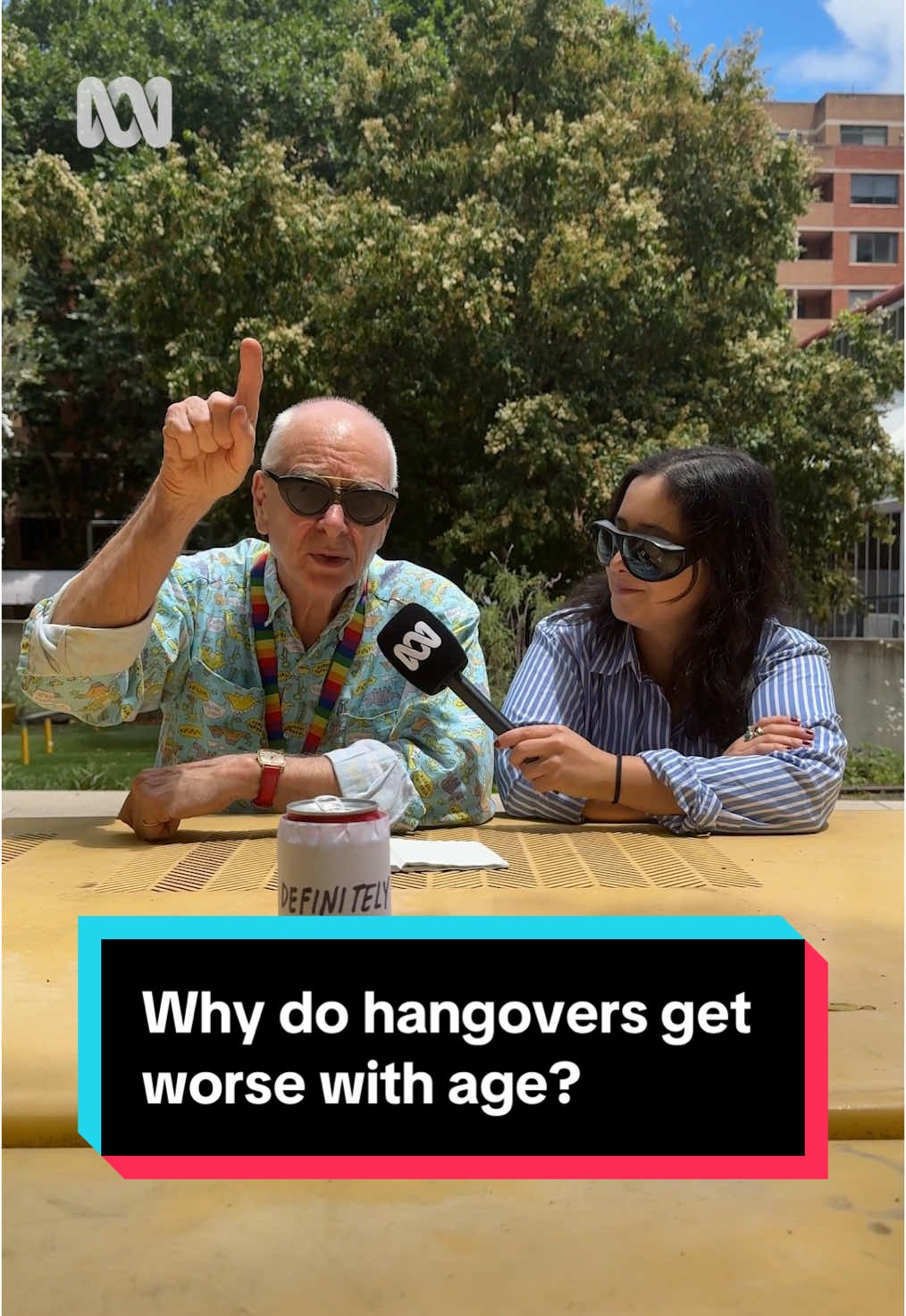 Serving up those inconvenient facts 🎤 @Lena | Pool girl & @Dr Karl #Hangover #SillySeason #Science 