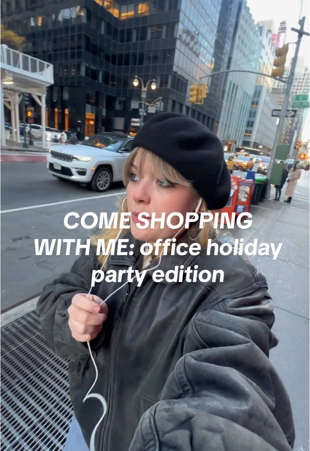 5th ave don’t fail me now!! (spoiler alert it failed me so tremendously) #shopping #nycshopping #5thave #nycchristmas #nyc #officeholidayparty #holidayparty #comeshopwithme 