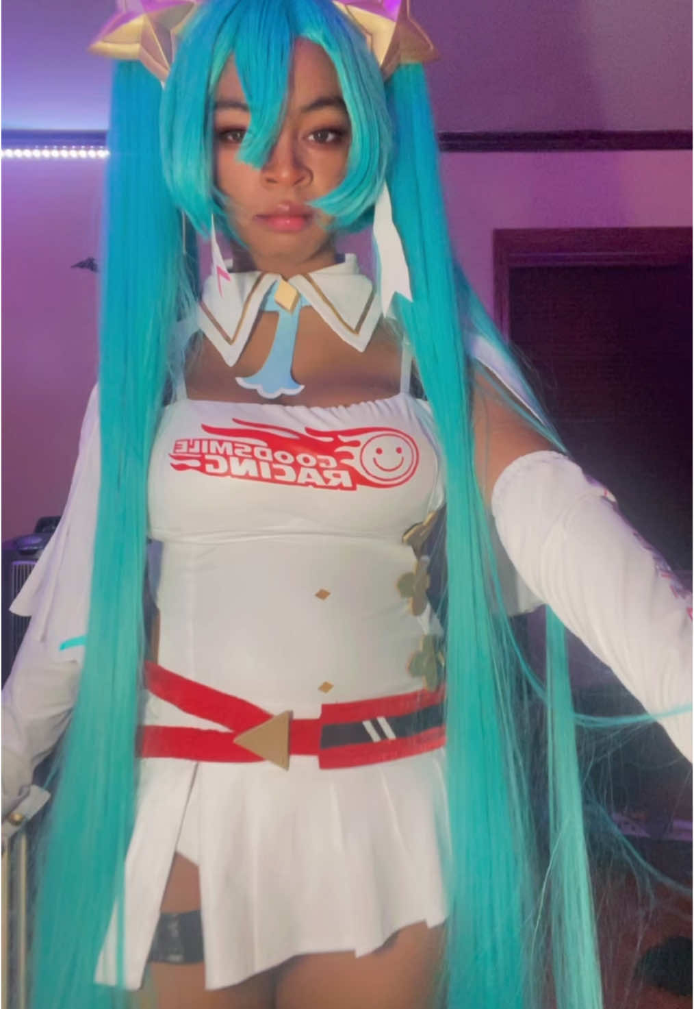 still cant find my hat #fyp #foryou #anime #animefyp #cosplay #miku #hatsunemiku #mikucosplay #blackcosplayer #vocaloid #cosplayer