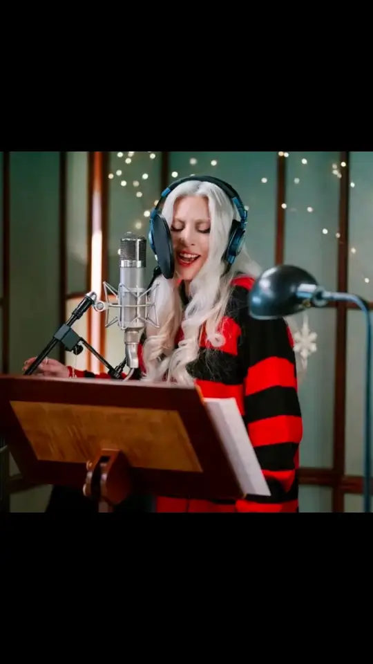 Lady Gaga has released a cover „Santa Claus Is Coming To Town”!!! #ladygaga #christmas #ladygaga @ladygaga @Haus Labs by Lady Gaga 