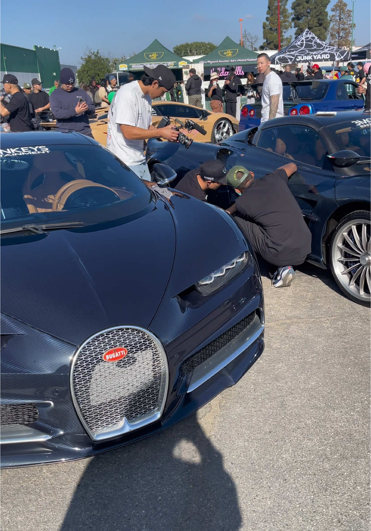 @hiddenhillsclub car show and toy drive in OC #littlesaigon #nissanskyline #lamborghini #ferrari #bugati #huarya #exoticcars #pagani 