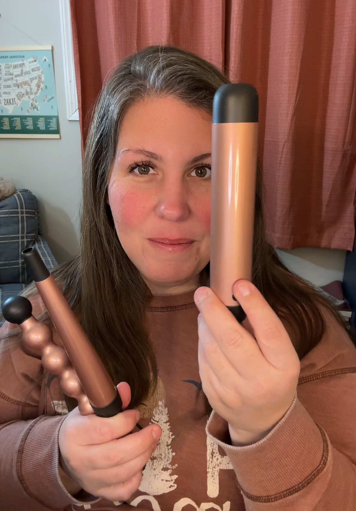 Snag up this 5-in-1 while its on sale! So many optikns for so mang didferent looks all in 1 product #wavytalk #wavytalkhair #wavytalk5in1 #haircurl #curlingiron 