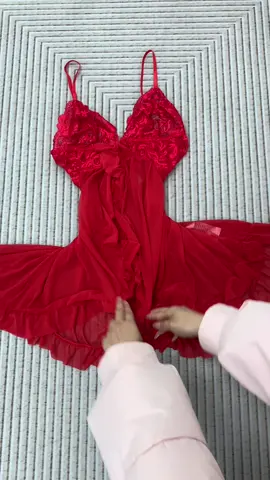 Omg #tiktokshopblackfriday #tiktokshopcybermonday #spotlightfinds #chrismas2024 #girls #TikTokShopHolidayHaul #nightwear #falloutfits #sleepwear