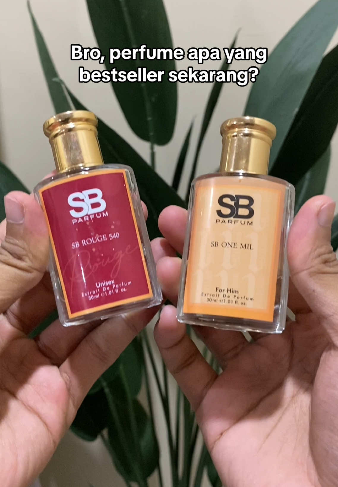 Sugarbomb banyak keluarkan bau perfume yang mahal-mahal 😍 Tak perlu habiskan ratus-ratus ringgit untuk dapatkan bau daripada brand lain 🙌🏻✨ Nak bagi gift untuk jejaki hensem pun boleh 😎 #sugarbomb #sugarbombperfumes #sbparfum #perfume #perfumetiktok #perfumemurah #perfumebaumahal #CapCut 