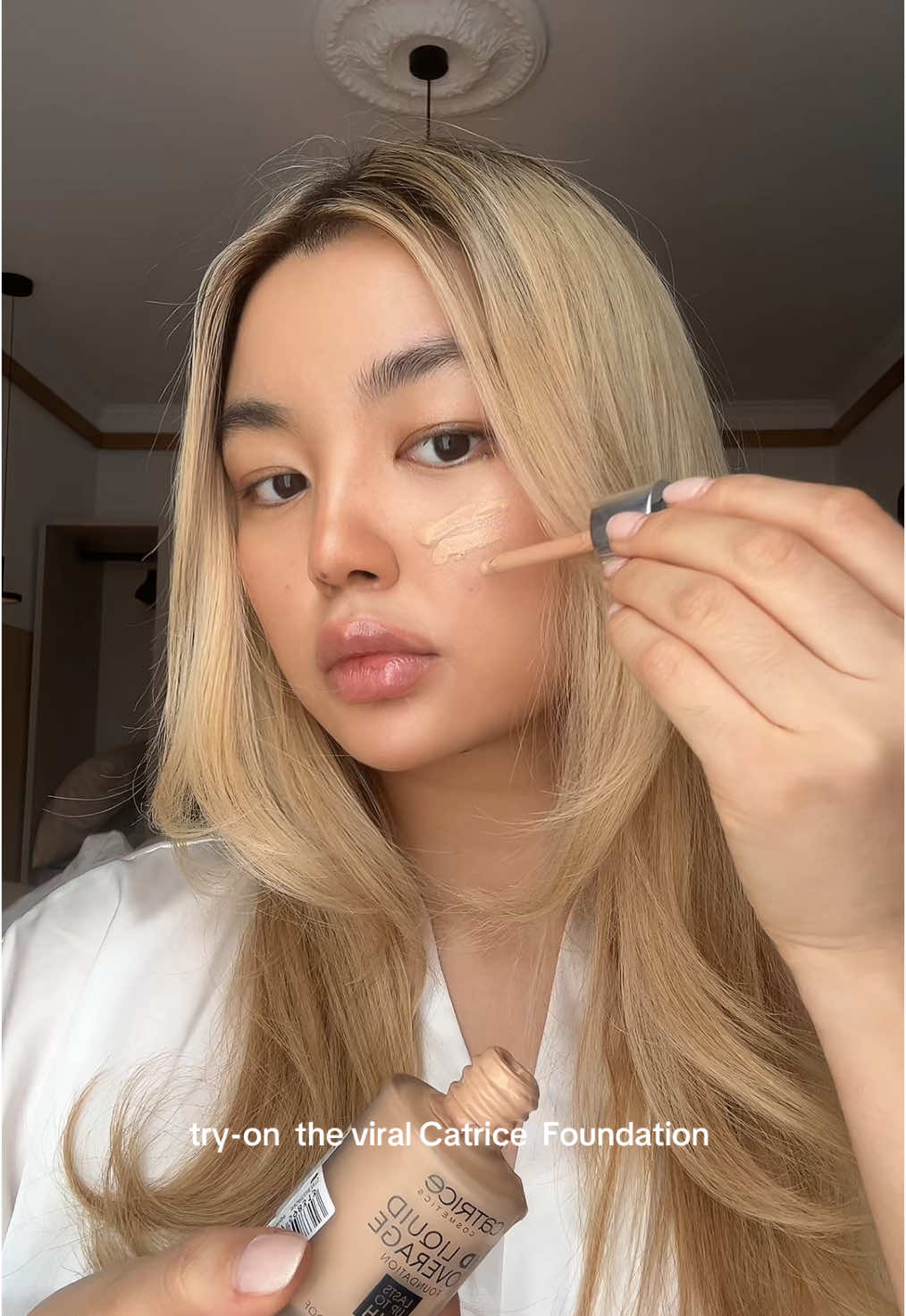 This is the best drugstorefoundation ever rec by @Meredith Duxbury 💞 #catricecosmetics #catricefoundation #makeup #basemakeup #drugstoremakeup #makeupdupes 