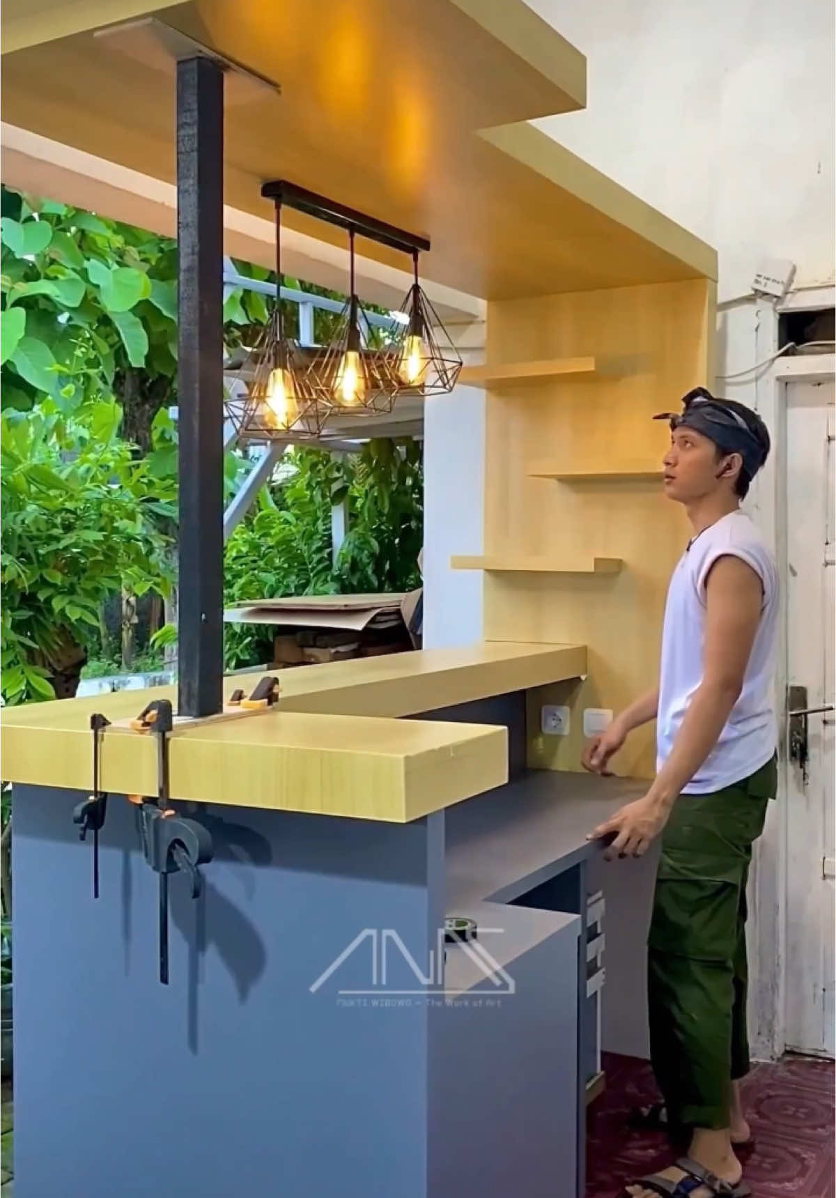 ASMR Proses Pembuatan Minibar, Finishing HPL #asmr #DIY #interior #exterior #proses #minibar #kayu #multiplek #rak #ambalan #workinprogress #anasmuktiwibowo 