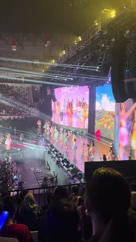 Suka bgt crowd nya✨🤩#jkt48 #laptimemasaremaja #seishunnolaptime #wonderland #wonderlandjkt4813thanniversaryconcert #fyp #fypシ゚ 