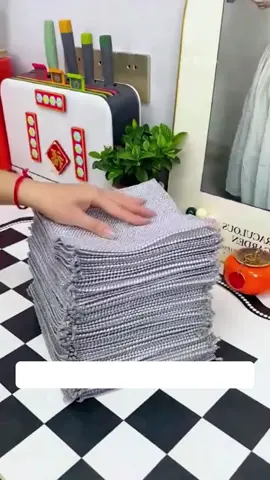 Since I got this dishcloth, I can clean the kitchen tableware very cleanly, and it doesn’t stick to oil and won’t get moldy! #washing#cleaningcloth#kitchensupplies #malaysia 