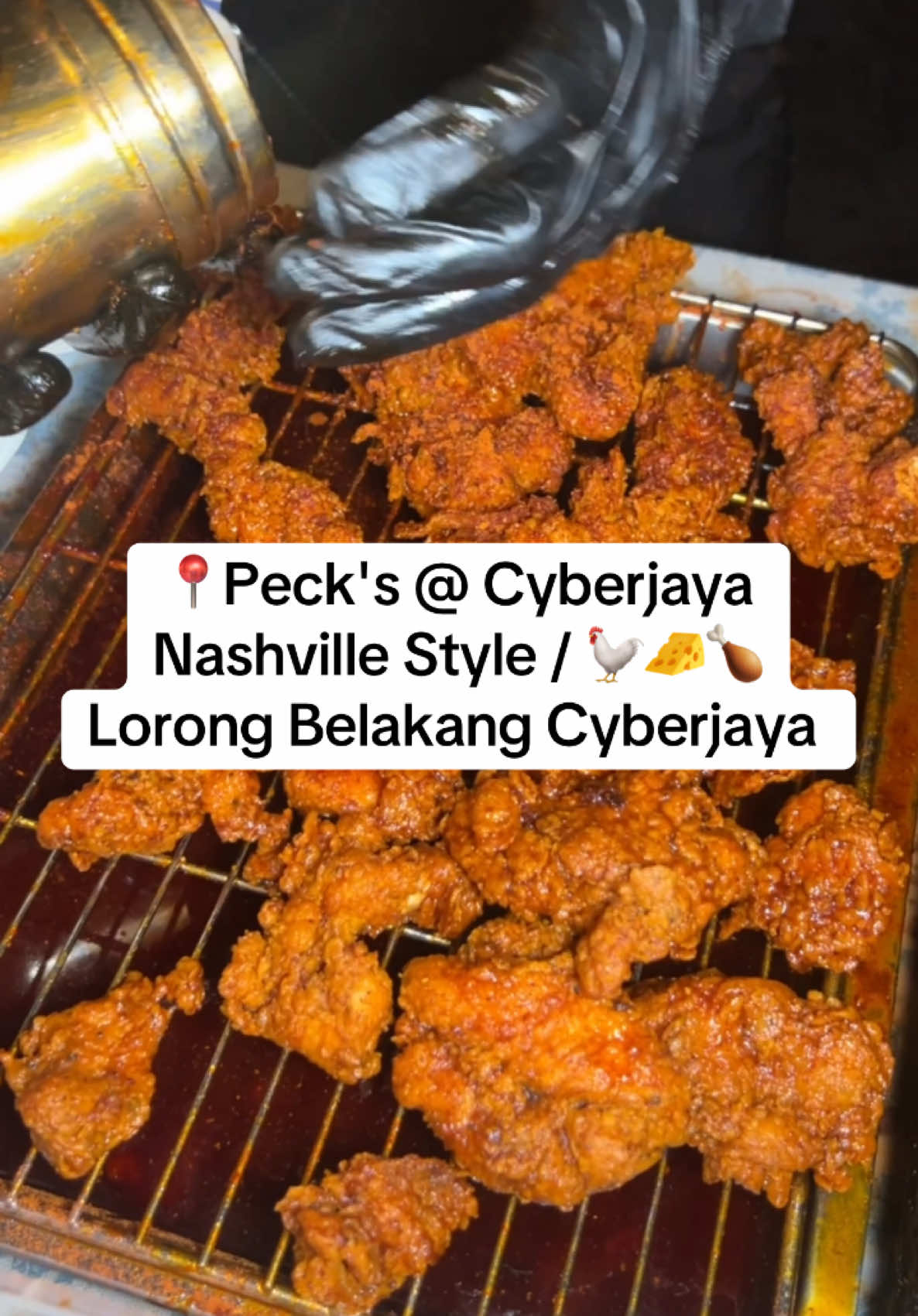 Finally got to try the viral Mozzaville and chicken tenders everyone’s been raving about in Cyberjaya! 🧀🔥 The cheese pull is insane, and the flavors definitely hit the spot @PECK’S  📍 Shaftsbury Square ⏰ Opening hours: ➡️ Friday: 6:30pm - 11pm ➡️ Saturday: 6pm - 11pm ➡️ Sunday: 6pm - 9pm Was it worth the hype? Let’s just say… you HAVE to try it for yourself! 😍 #CyberjayaEats #Mozzaville #CheesePullGoals #FoodieAdventures #pecks #peckscyber #peckschicken #cyberjayafoodie #foodiekl #MakanLokal #jjcm #foodlovers #foodlovers #KLfood #naddythefoodie #cheese 