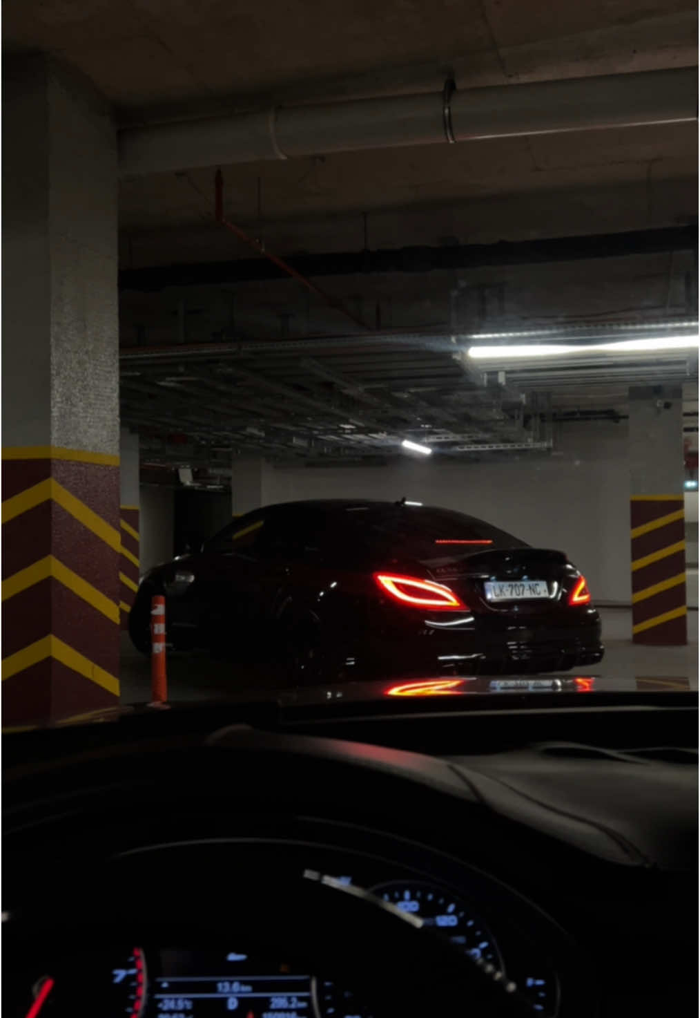 V8🫢 #cls