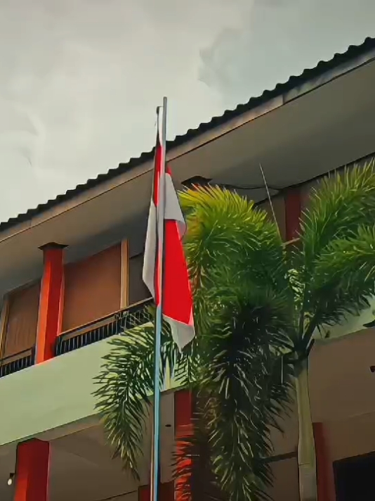video buatan alumni gess @SMK 18 