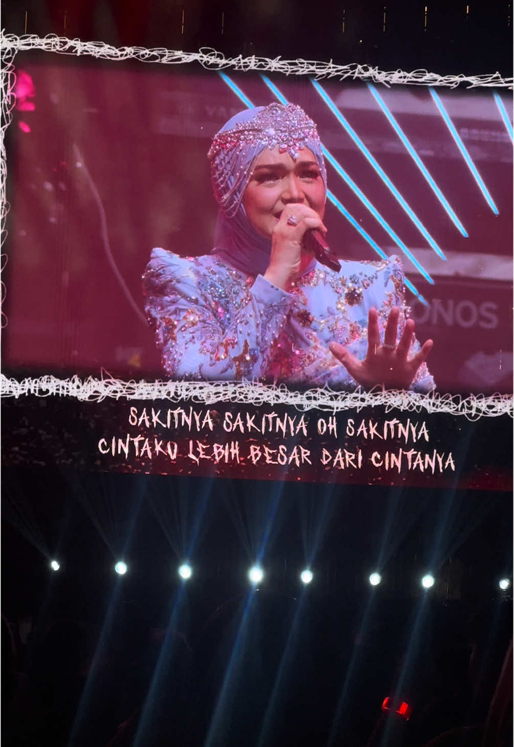 Sakitnya sakitnyaaa…ooooohhhhh sakitnya…. #bukandiatapiaku #sitinurhaliza #thejourneyofsoundjudikasitinurhaliza 