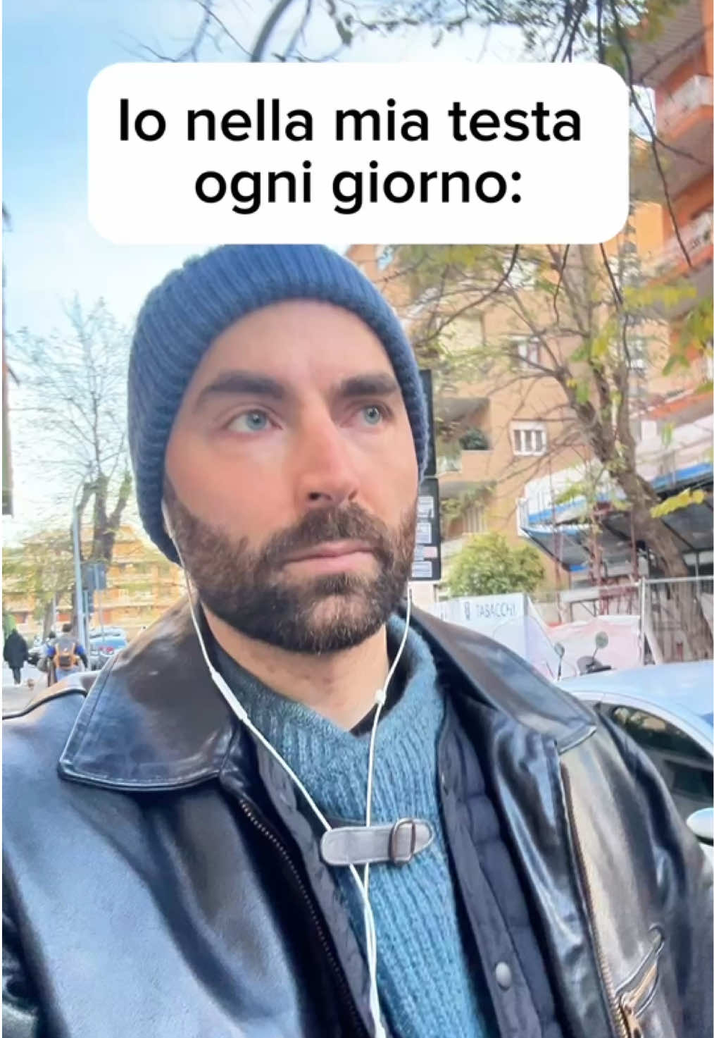 POV: sei nella mia testa De André edition  ⚠️⚠️⚠️ DISCLAIMER: Posso solo dire la mia esperienza personale, la vocina nella mia testa a me fa molto ridere e non crea problemi nella mia vita, anzi direi che la arricchisce. Ma è molto personale, non ci sono regole. lo consiglio sempre a tutti di fare un percorso di terapia, a me sta dando tantissimo, a prescindere dalle vocine nella testa. - #comico #italia #pensieri #pensieriintrusivi #nellamiatesta #psicologia #deandré #donraffaè 