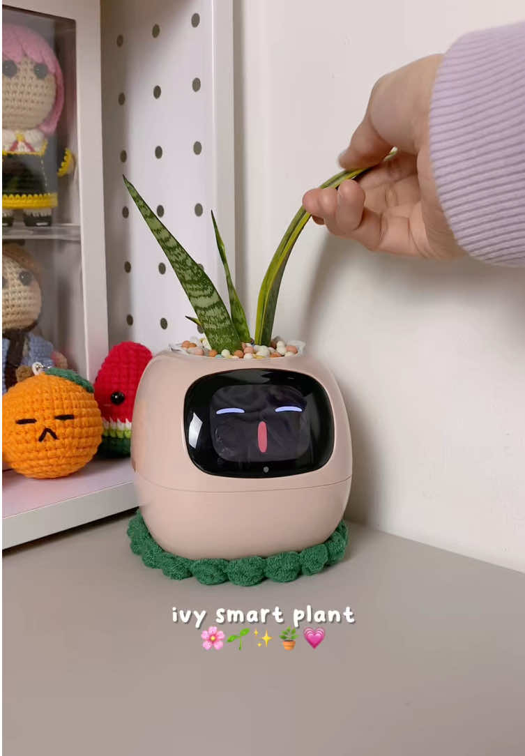 Let’s crochet a coaster for my new desk buddy!! Plantsio Ivy smart plant 🪴 Grab yours through the link in my bio and use code AMIWA to get $7 OFF! 🍀✨ #crochet #coaster #crochetinspo #crochettiktok #crochetersoftiktok #crochettok #robot #plant 