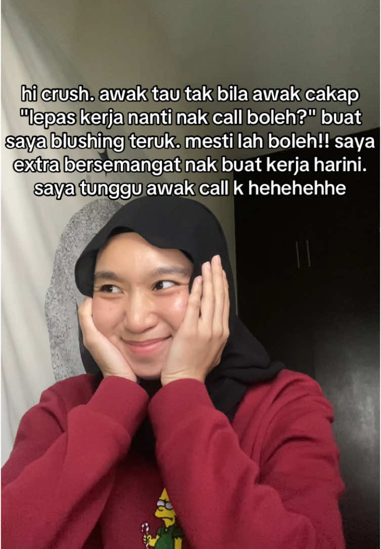 jangan je tiba2 kata malam nak lepak dengan kawan pastu bila nak call tetiba penat eh crush ni kan 😠