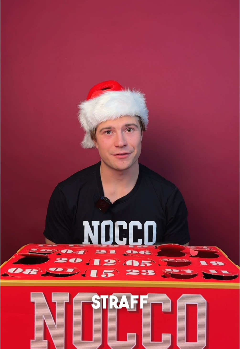 LUCKA 16!🎅🏼 Kommentera vilka smak du tror det gömmer sig i LUCKA 17!👀❤️ @Viktor Berglund #nocco #energydrink 