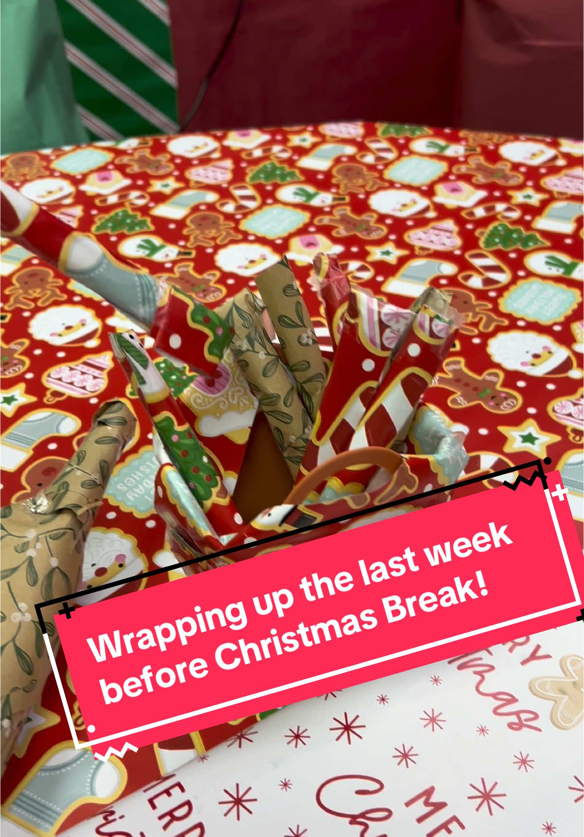 The elves were busy this weekend! I’ll have to look for clues to see who it was… I won’t cheat and use the cameras…#merrychristmas #principalsoftiktok #teachertok 