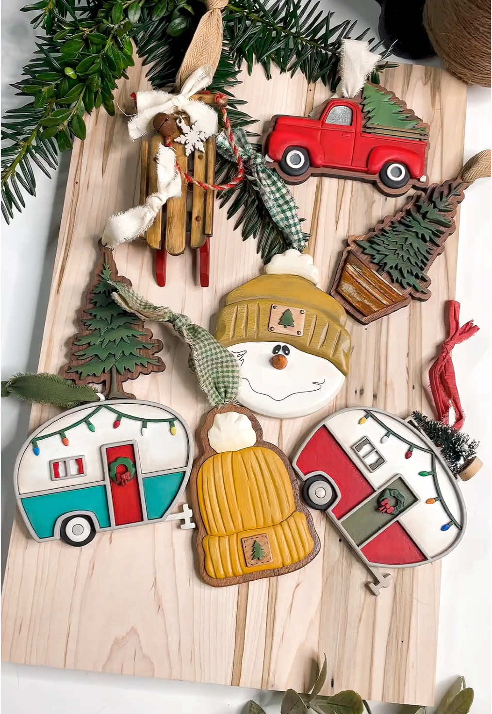 I get them on their way quick! 😬 #christmasgiftideas #christmasornaments #woodart #woodworking #woodworkingcommunity #christmasornaments #handmade #woodart 