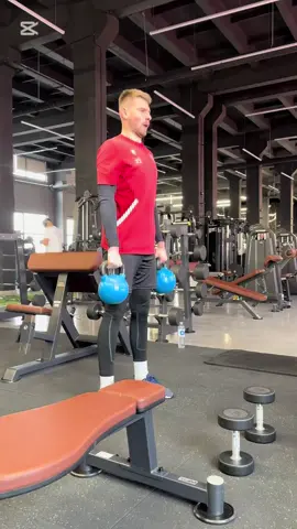Individual training ⚽️goalkeepers 🇲🇩🏆#goalkeeper #trainning #coach #footbal #gym #individualtraining 