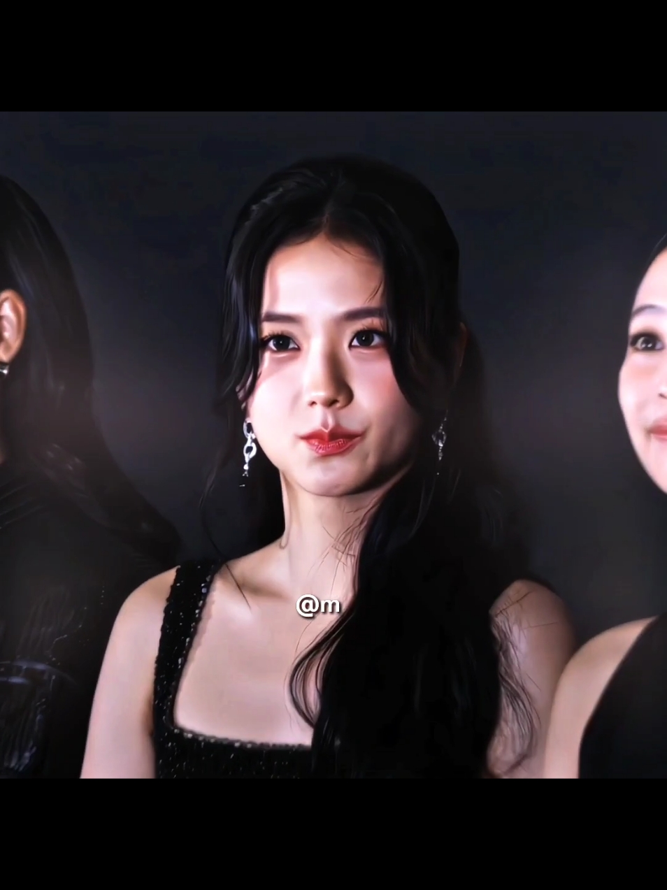 မမလှလှက ရှက်တာတဲ့ဗျာ #jisoo #blackpink #edit #_myae3 #viral @bp_tiktok 