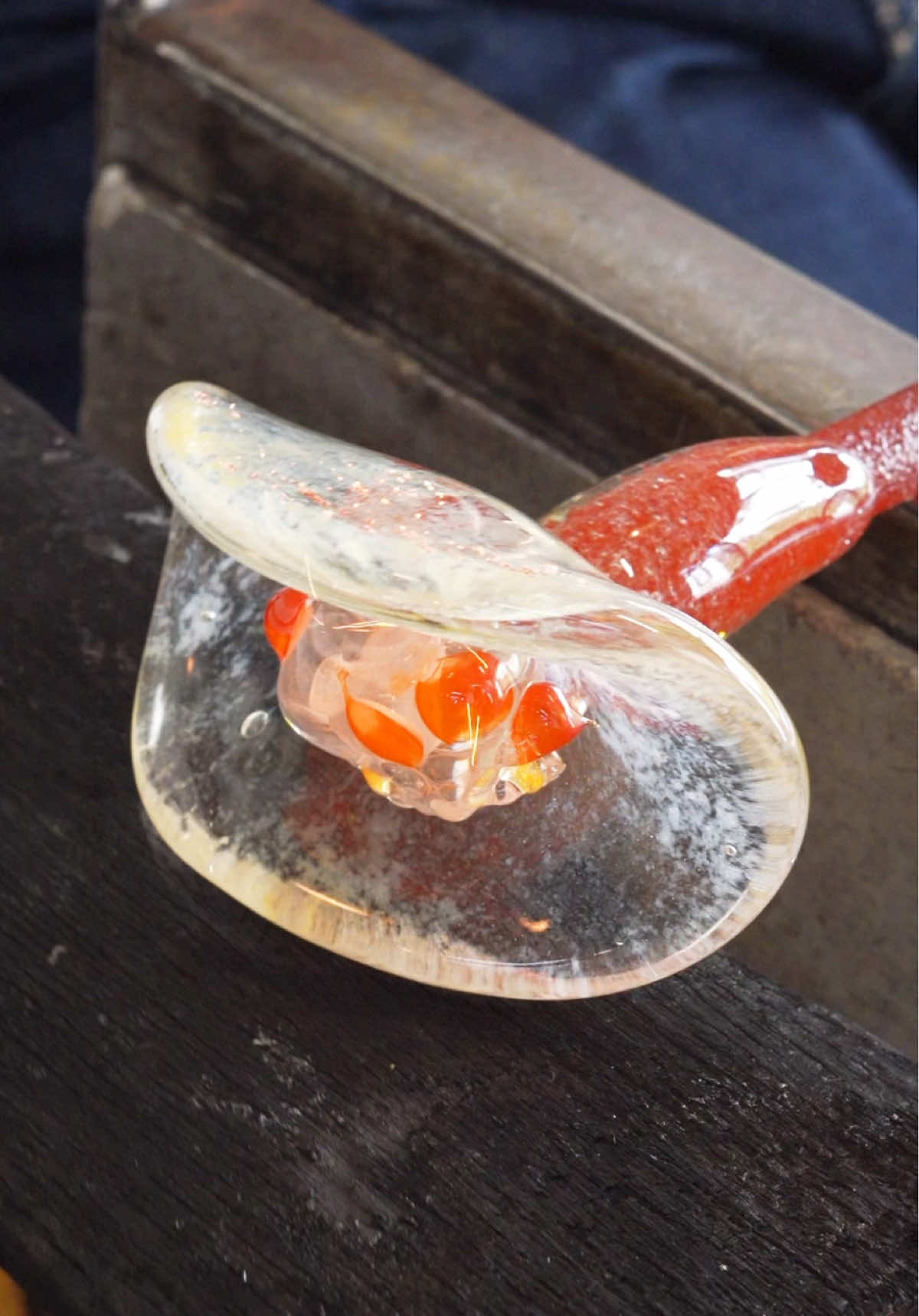 I am making a dumpling🥟🔪 リクエストにあった餃子を作ってみました🥟🥂 #glassblowing #吹きガラス  #satisfying #process #dumpling  #dumplings #餃子 