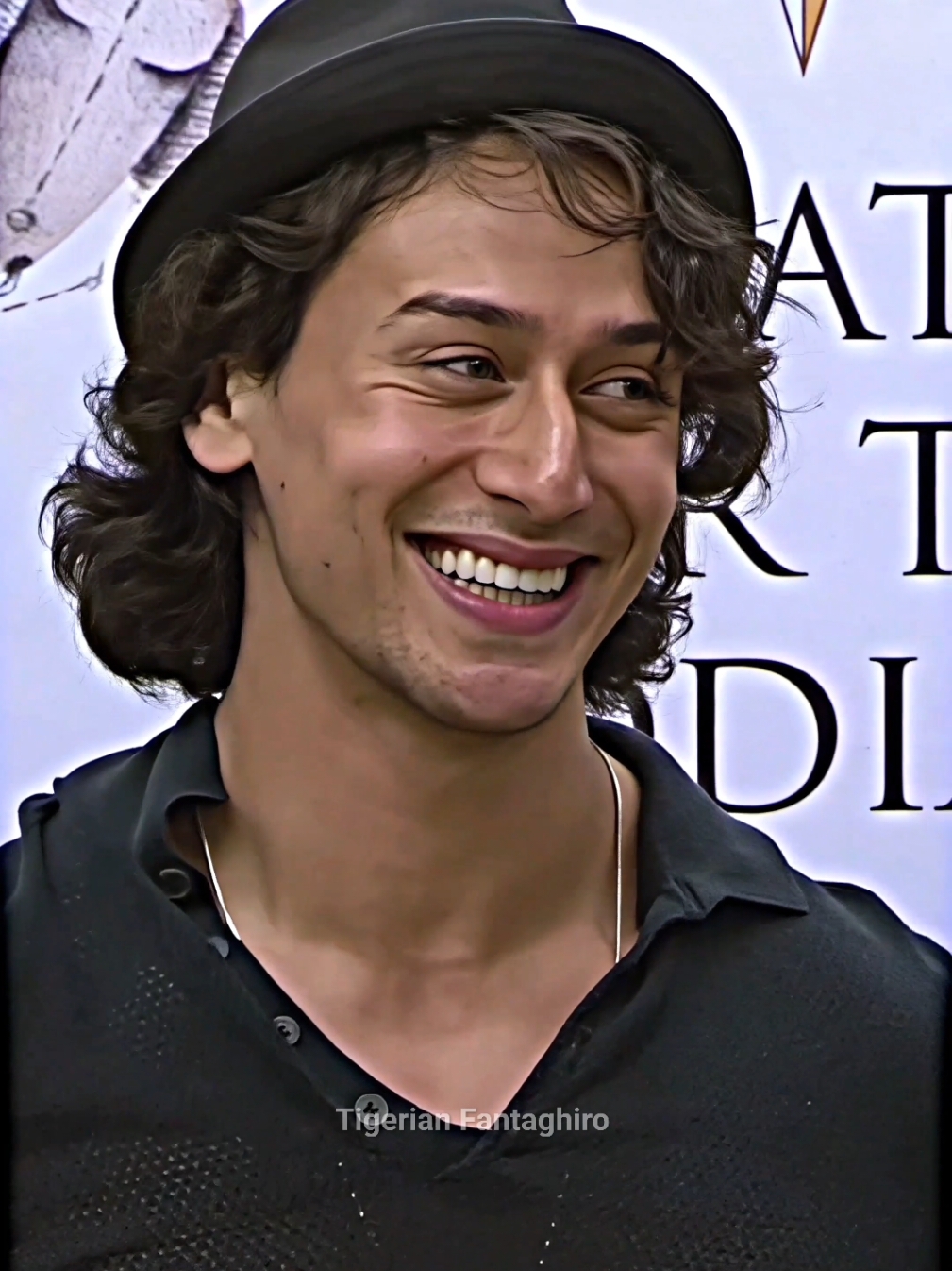 Tiger Shroff is always so sweet, humble and lovable.🥰💞🫂 #tigershroff #tigershroffedits #tigerianfantaghiro 