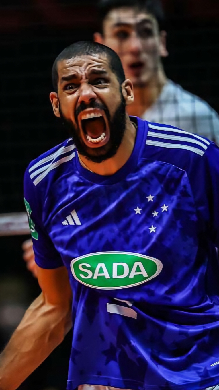 Wallace vs Michieletto 🤯 #brasil🇧🇷  #voleibol  #fyp  #cruzeiro  #trentino  #italy🇮🇹  #volleyballplayer 