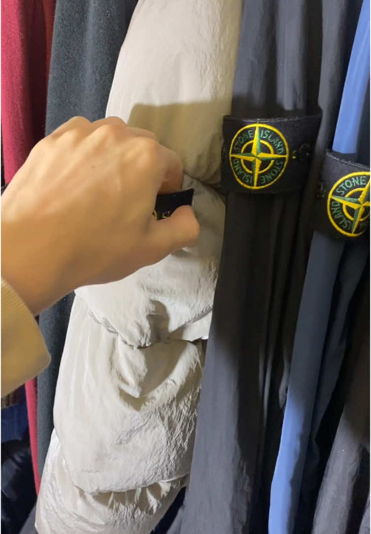 #casual #casualpetersburg #stoneisland 