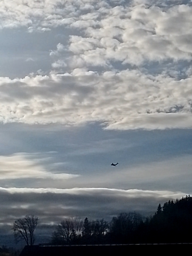 #wolkenaufkniehöhe #Bayern #Vanilla #Wetter 