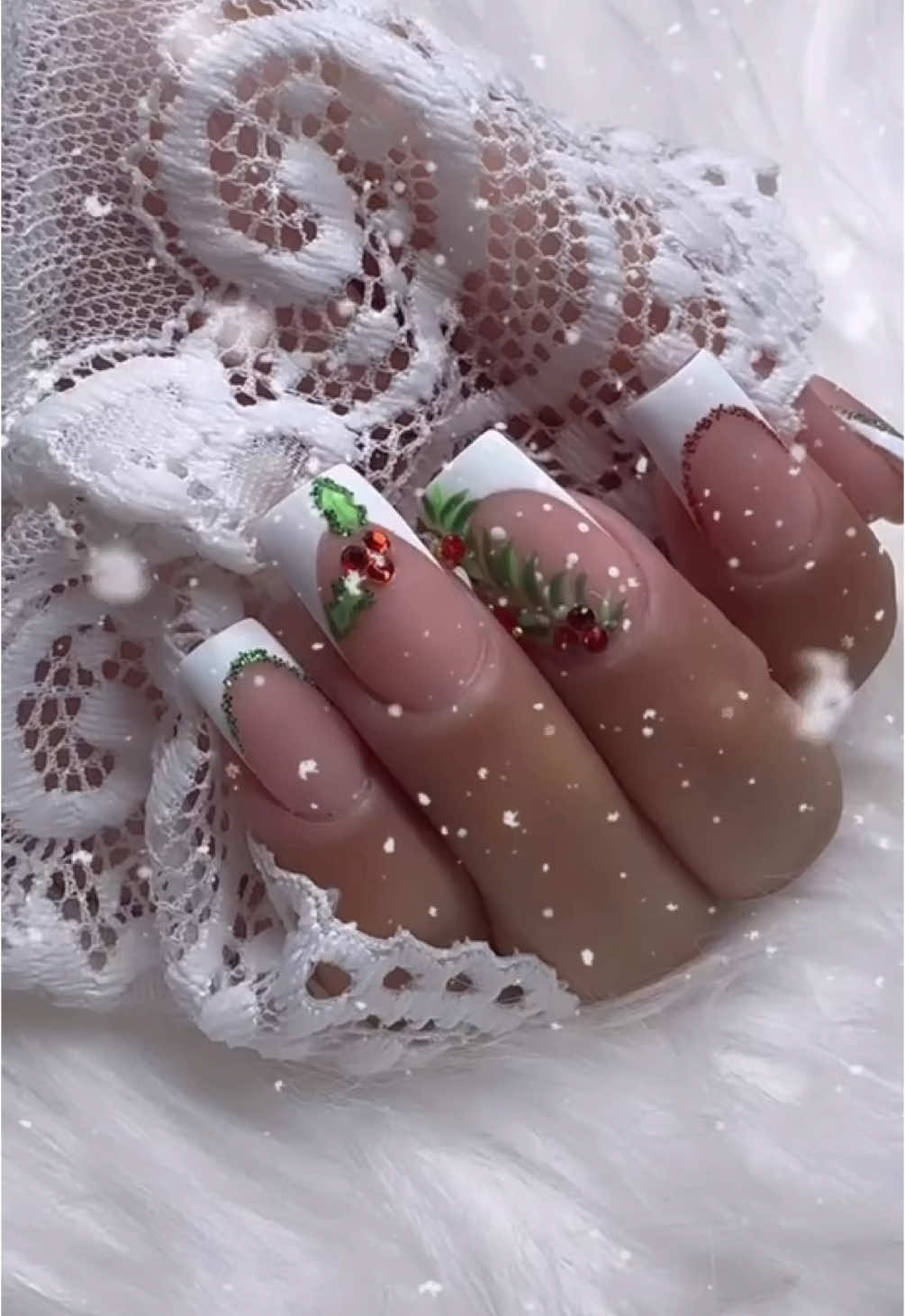 Sending you love, peace and joy this Christmas season.”  Appointments available! DM 📲@MarluxuNails Mon-Sat 9am-7pm  BROOKLYN NY BAY RIDGE 11209 📍  #chistmas #frenchnails #navida #chistmasnails #nailsofinstagram #nailart #nailtech #nailsonfleek #nailsaddict #joy #peace #merychristmas #uñasnavideñas #longnails #frenchnails #nailtech #homebasedbusiness #bayrigde @vbeautypure 