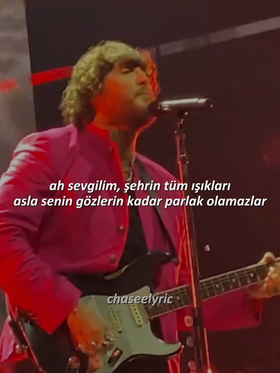 tüm şehrin ışıkları.. #fyp #lyrics 