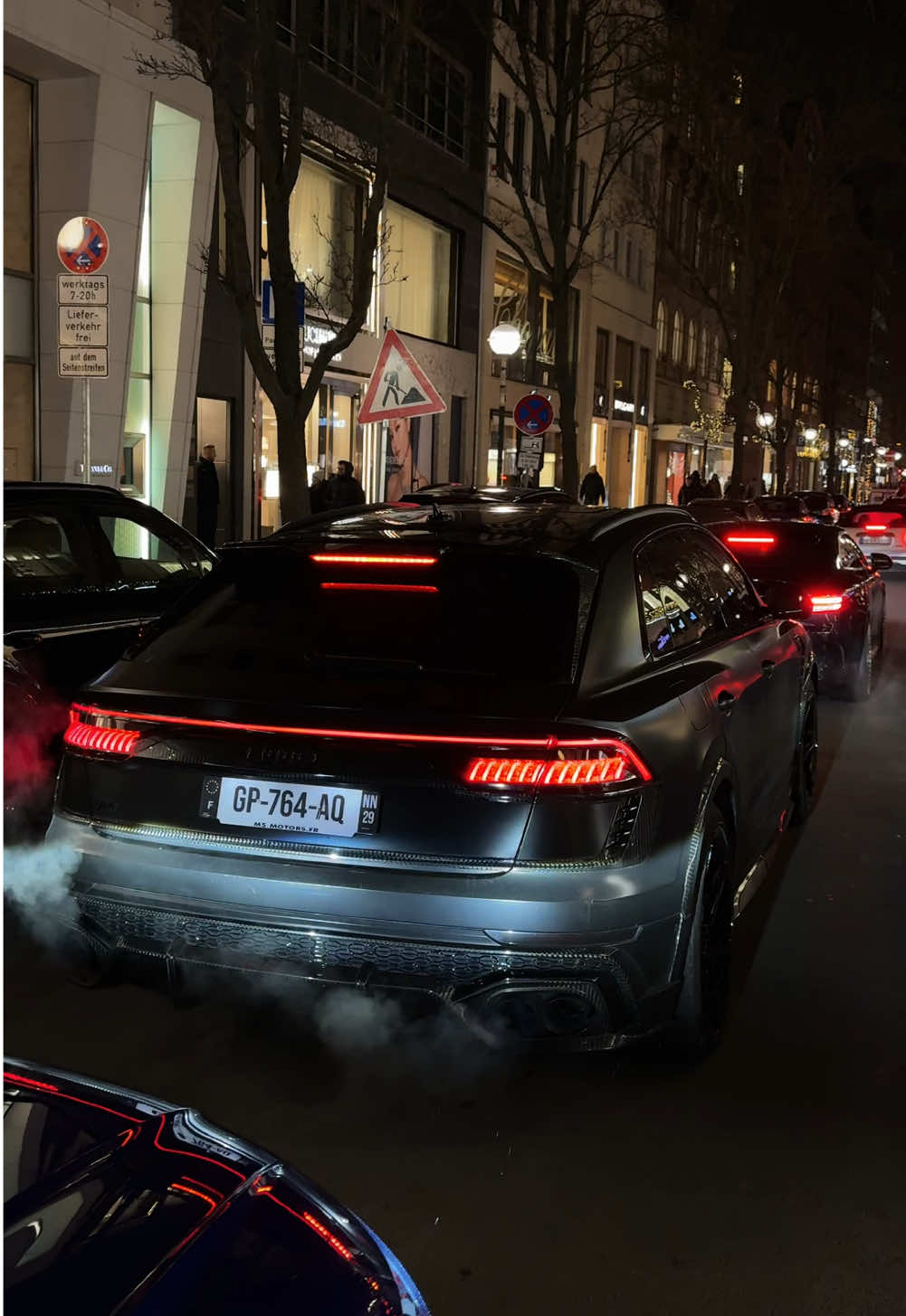 Abt in traffic🖤 #audi #rs #rsq8 #abt #signatureedition 