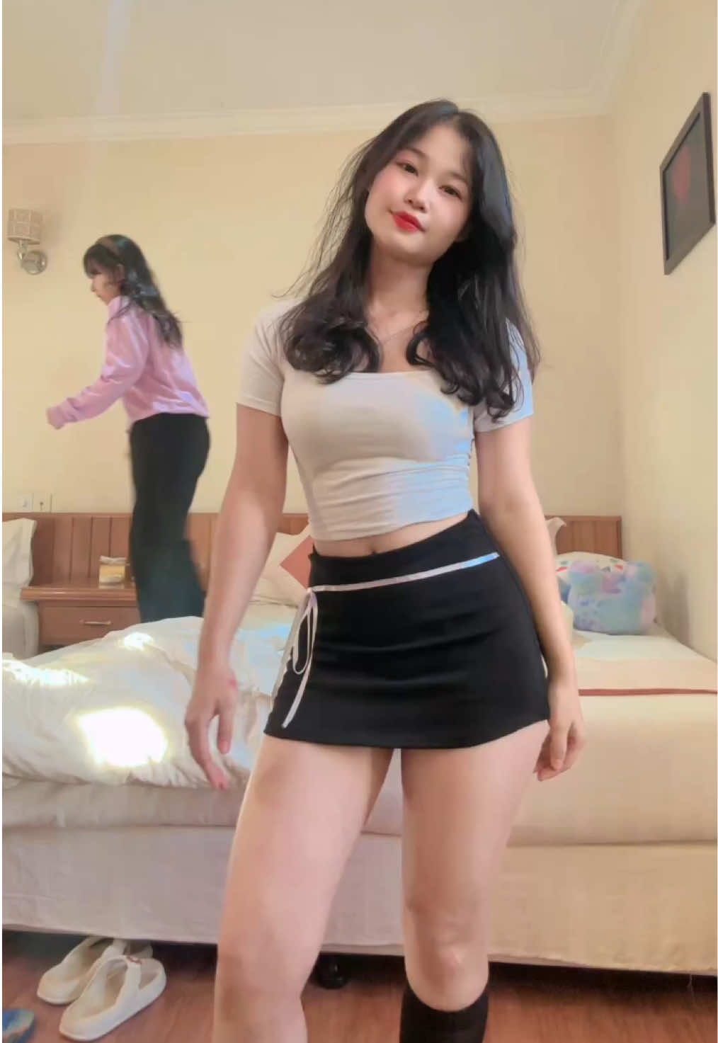 အဟမ့်🙂‍↔️#CapCut #fyp #fyppppppppppppppppppppppp #tiktok #trend #dance @TikTok 