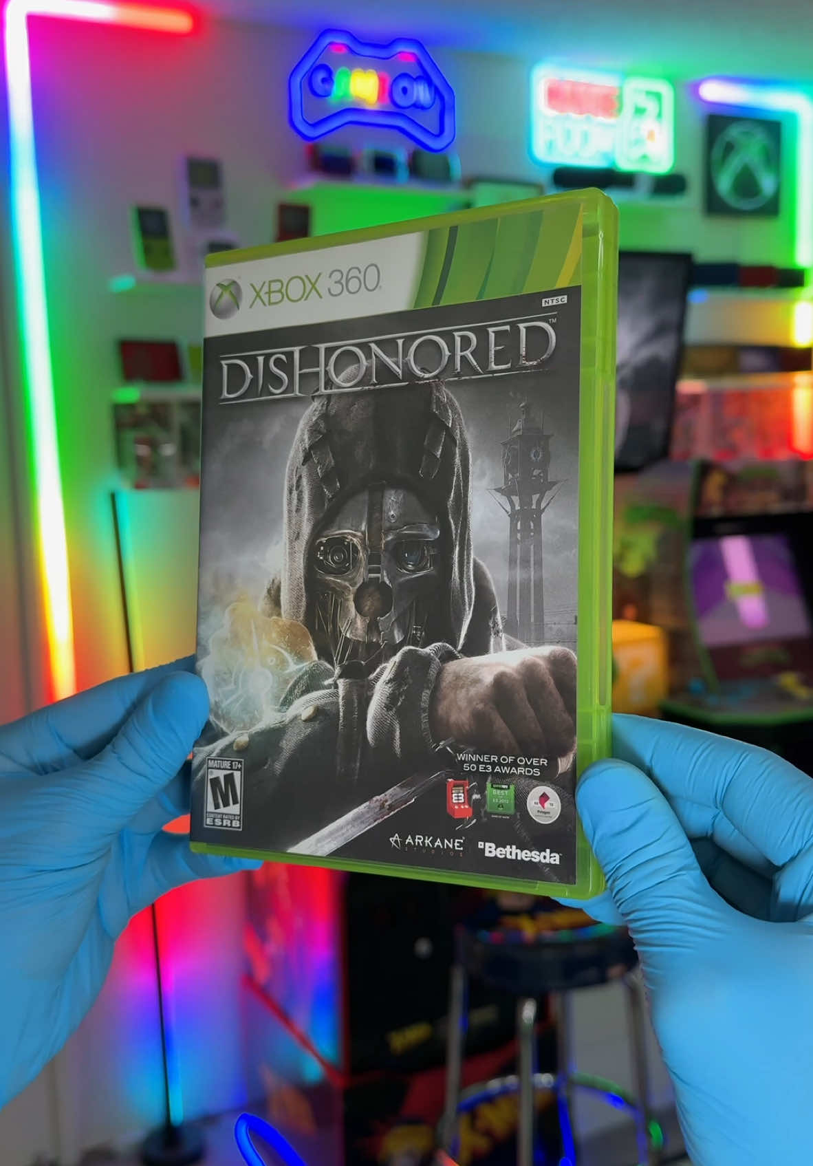 Dishonored | Xbox 360 | October 9, 2012 . . . #Dishonored #DishonoredGame #DishonoredXbox360 #Xbox #Xbox360 #XboxGames #XboxGaming #XboxClassics #RetroXbox #360Era #XboxNostalgia #MicrosoftGaming #XboxCommunity #XboxGamer #XboxGamers #VideoGameMemories #GamingNostalgia #RetroVibes #RetroGamer #RetroGames #RetroGaming #VintageGames #VintageGaming #VintageGamer #GamingThrowback #GamingHistory #OldSchoolGaming #OldGames #VideoGames #GameCollector #GameCollection #90s #90sKids #90sThrowback #90sKid #90sLife #2000s #2000sKids #2000sThrowback #2000skid #2000sLife #TikTokGaming #TikTokGamer #gamersoftiktok #GamingOnAir  