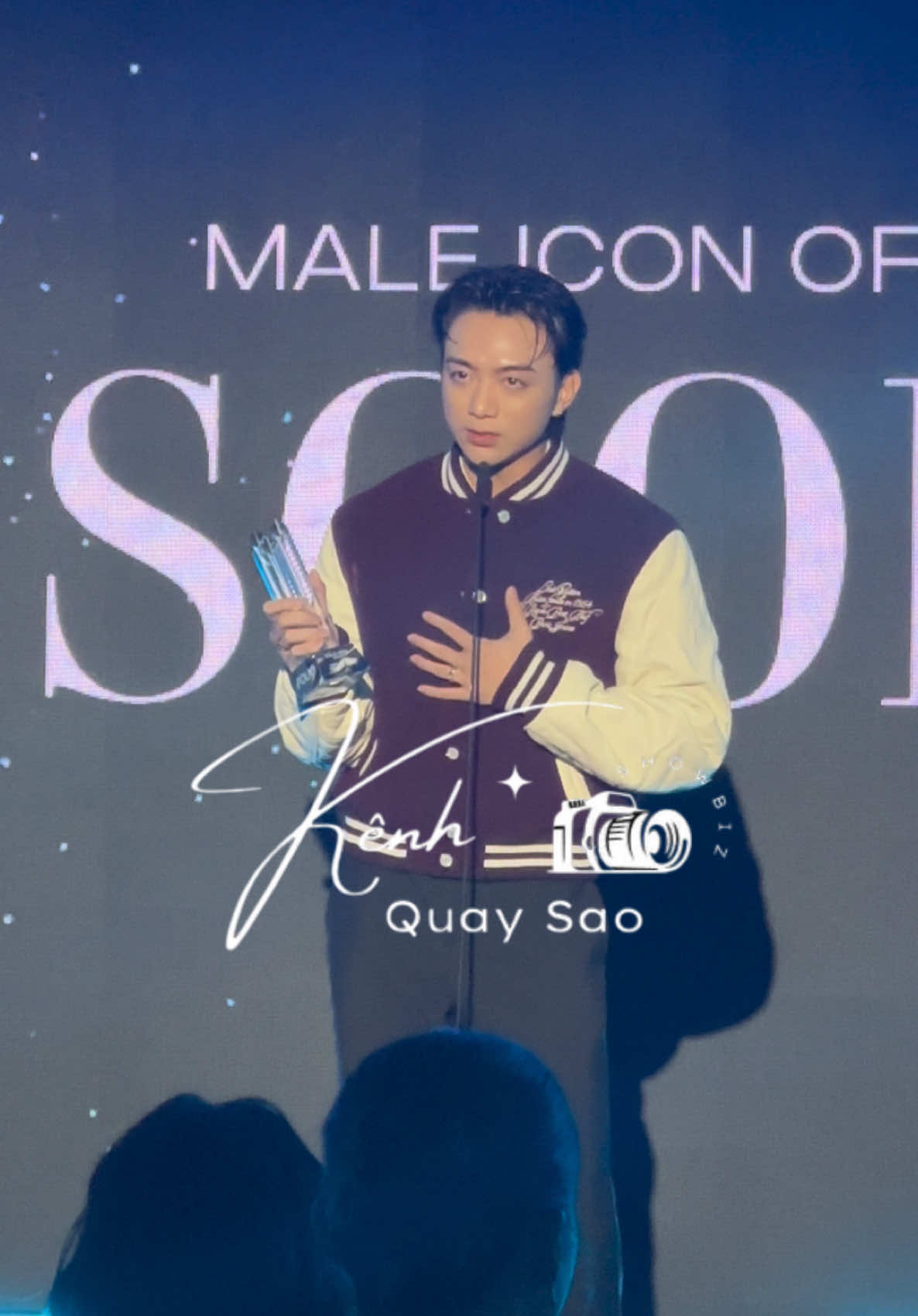 Soobin nhận giải Male icon of the year tại Đêm vinh danh MALE ICON AWARDS 2024 #kenhquaysao #showbiznewsbykenhquaysao #MaleIconAwards2024 #mensfolio #mensfoliovn #MIAs2024 #IconAwards #soobinhoangson 