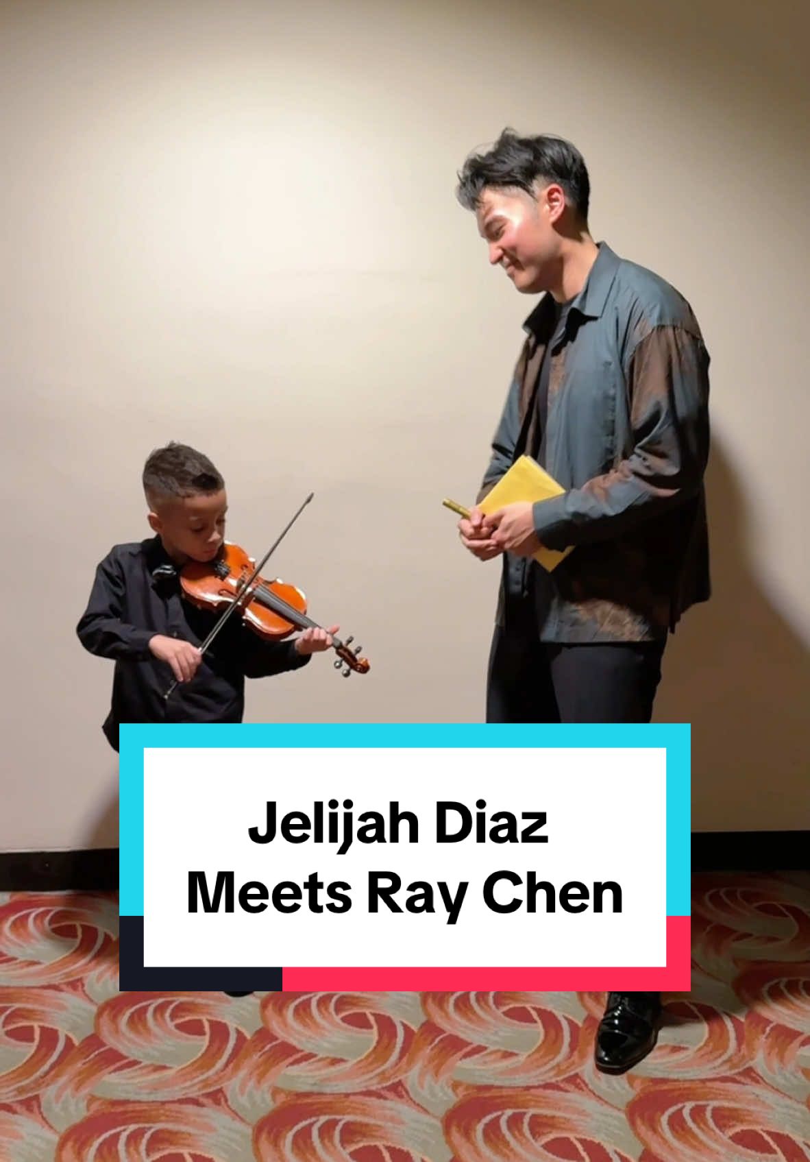 🌟 Jelijah Diaz (6) had the privilege of meeting the incredible @raychenviolin at his concert! 🎻 And what's even more amazing? Jelijah got to play Bourrée by JS Bach for Ray himself! 🙌🏼 We're forever grateful for this beautiful moment. 🥹 Despite Ray's busy schedule, he took the time to share this special experience with Jelijah. 🙏🏼 Thank you, Ray Chen, for your kindness and generosity!  #RayChen 