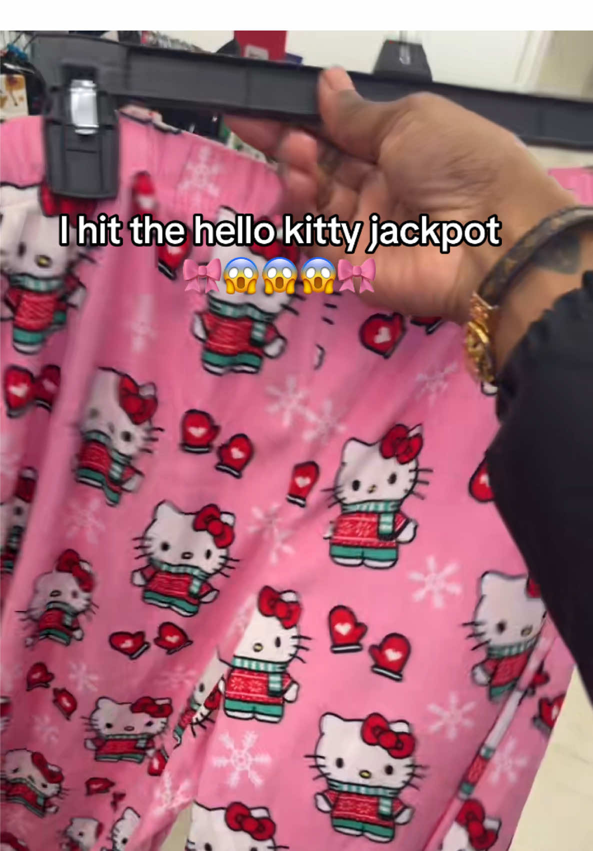 Hello Kitty Hunting in Marshalls 😱🎀🩷 I hit the jackpot! Hello Kitty Pajama Pants! #hellokitty #hellokittyhunting #hellokittymarshalls #hellokittypajamas @Marshalls @sanrio 