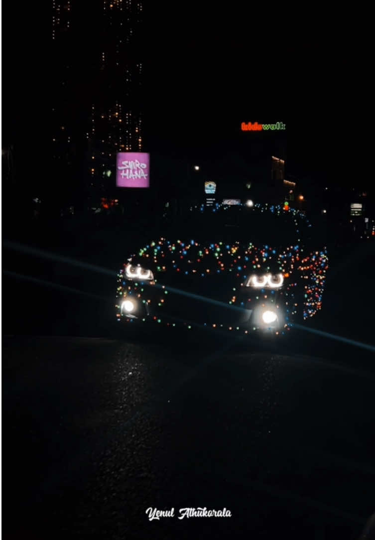 🤍🥹🎄 #foryoupage #kv9019 #yenul338 #kv9019bmw520d #safetyfirst #christmaslights #safelyvideo #bmw #srilanka  Special thanks to🤍 @Mishane_Stefan💫 @Sajith @@Daverossini @🕶️  𝔸𝕧𝕚𝕪𝕒 👕 