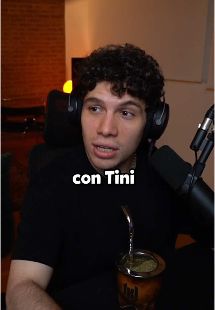 Me vieron con Tini? #uni #unicornio #tini 